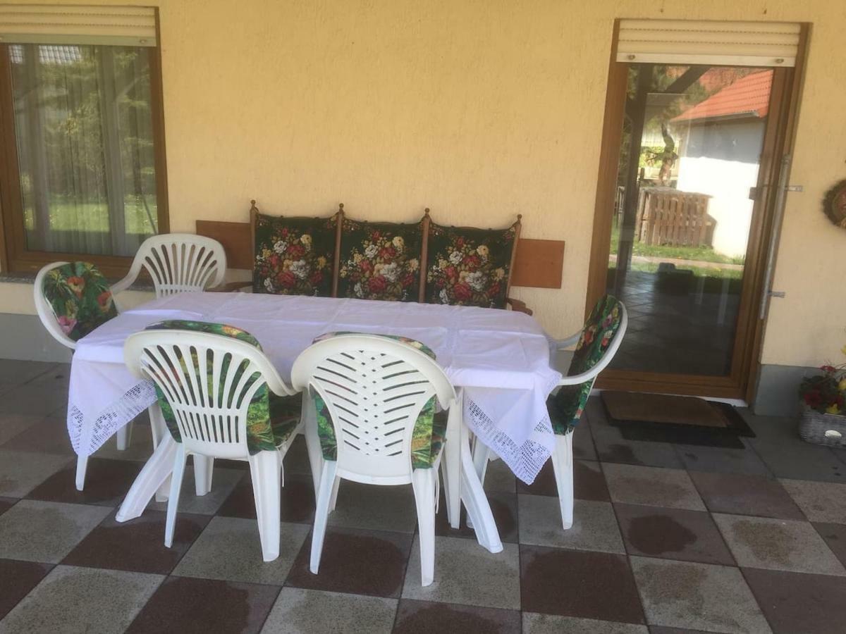 Ferienwohnung Herbsleben Exteriér fotografie